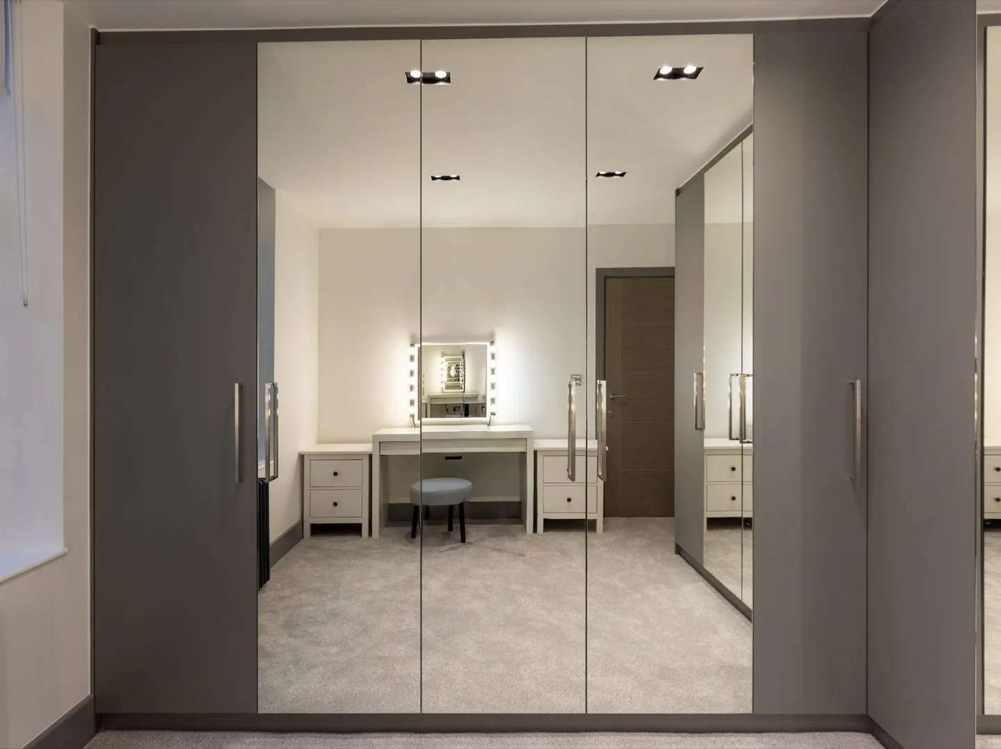 Walk wardrobe floor ceiling mirrored vanity — Kensington