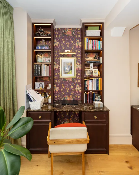 Built-in Desks — Kensington, Phillimore Gardens