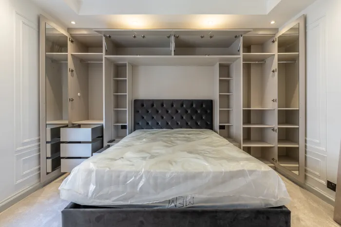 Bed Units — Mayfair