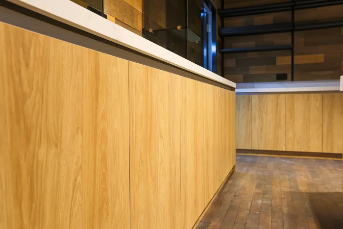 Service Counters & Bars — Al Dimashqi, Kensington