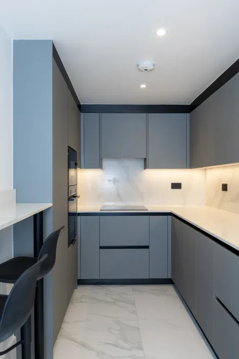 Kitchens — Kensington, Queens Gate