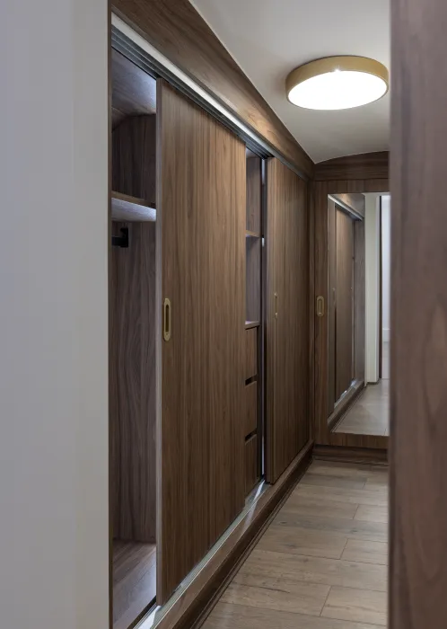 Walk-in Closets — Kensington, Queens Gate